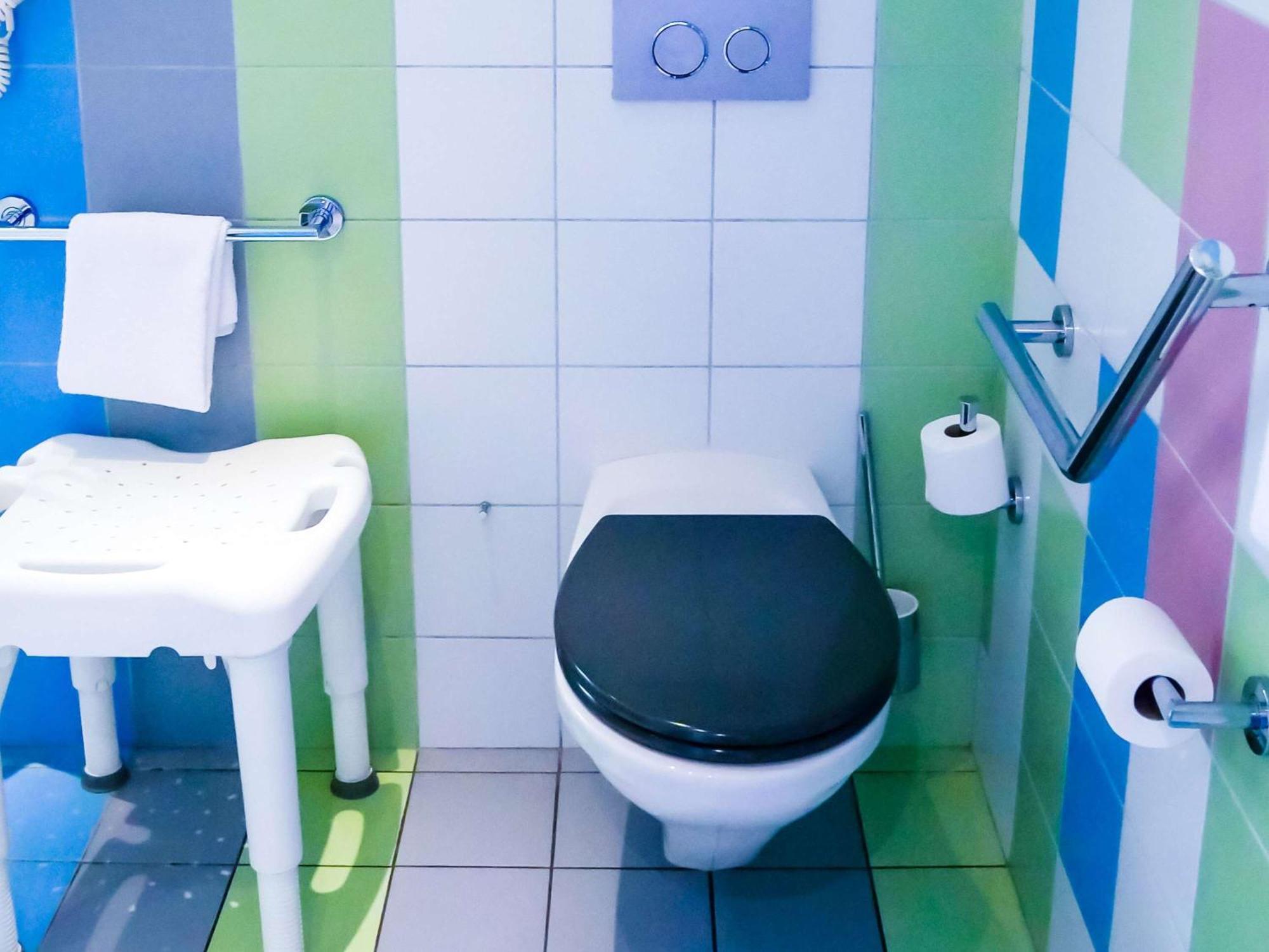 Hotel ibis Styles Montbéliard Esterno foto