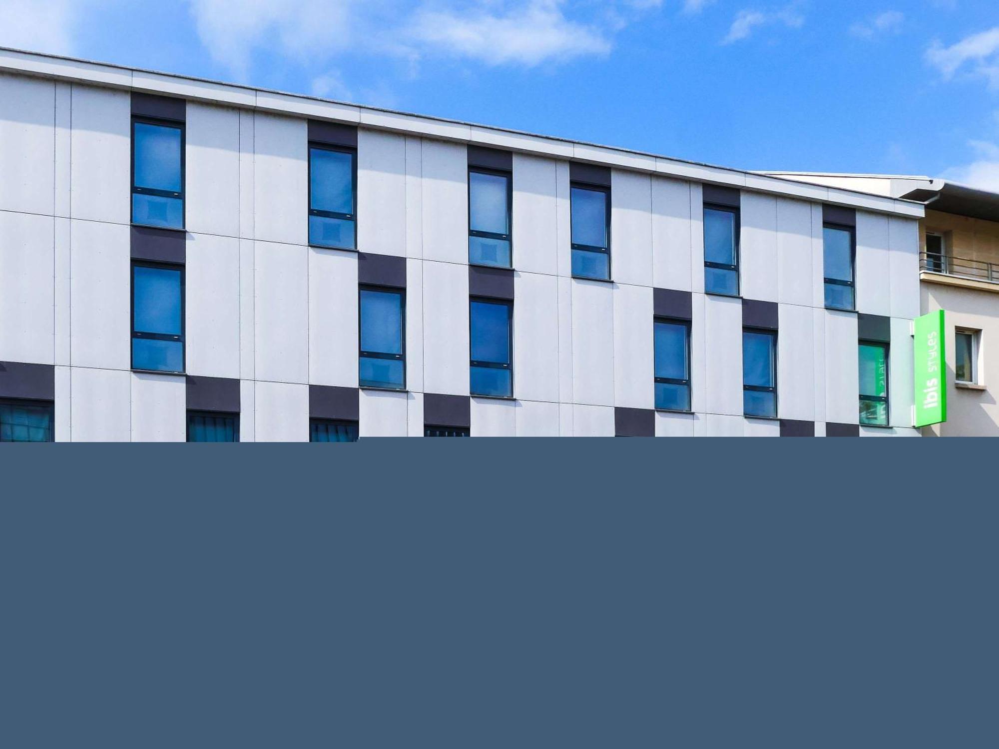 Hotel ibis Styles Montbéliard Esterno foto