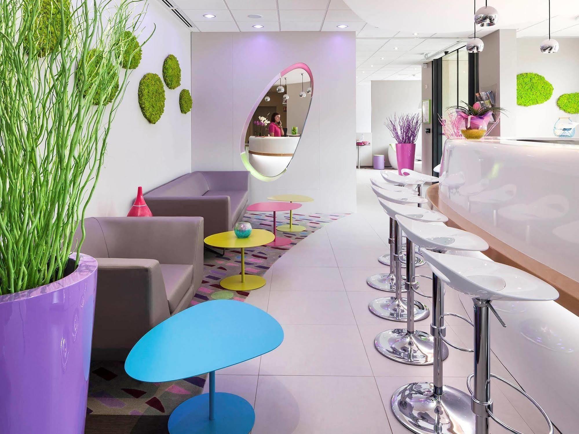 Hotel ibis Styles Montbéliard Esterno foto