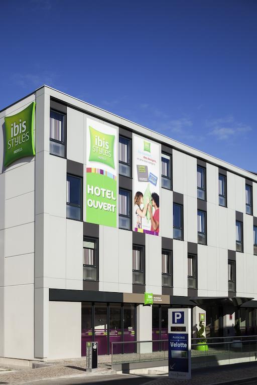 Hotel ibis Styles Montbéliard Esterno foto